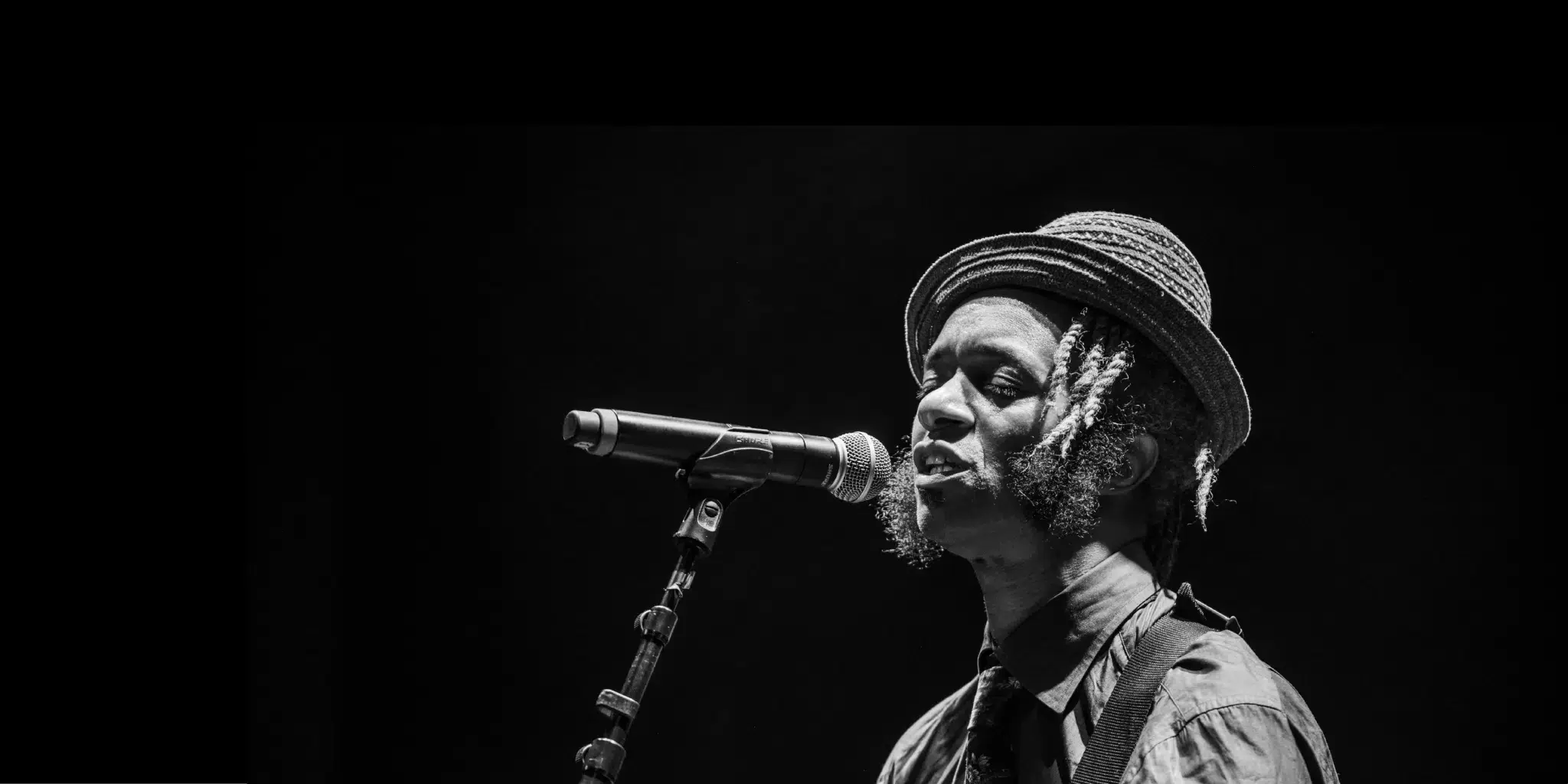 Fantastic Negrito in concerto alla Delizia Estense di Benvignante