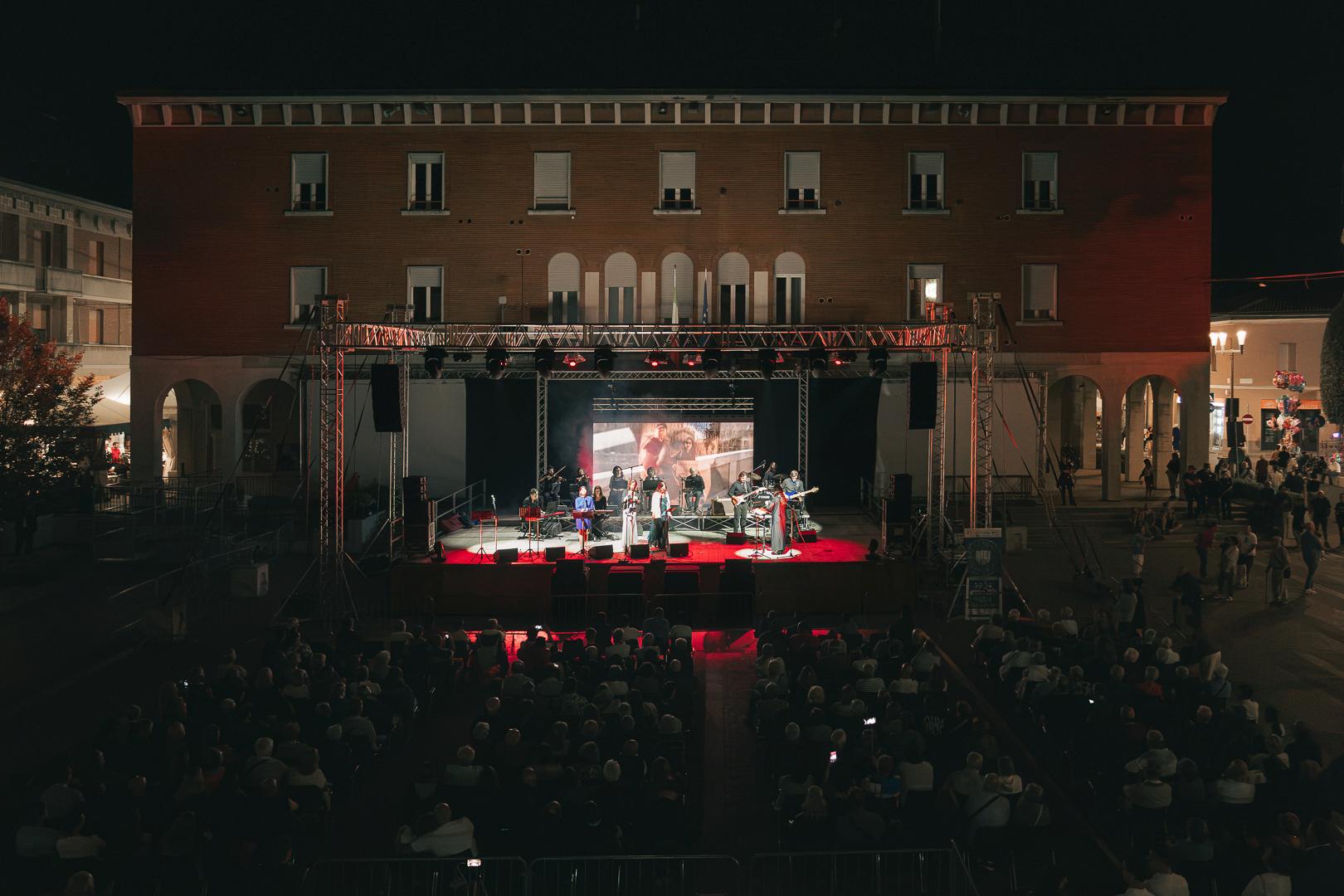Tutte le foto