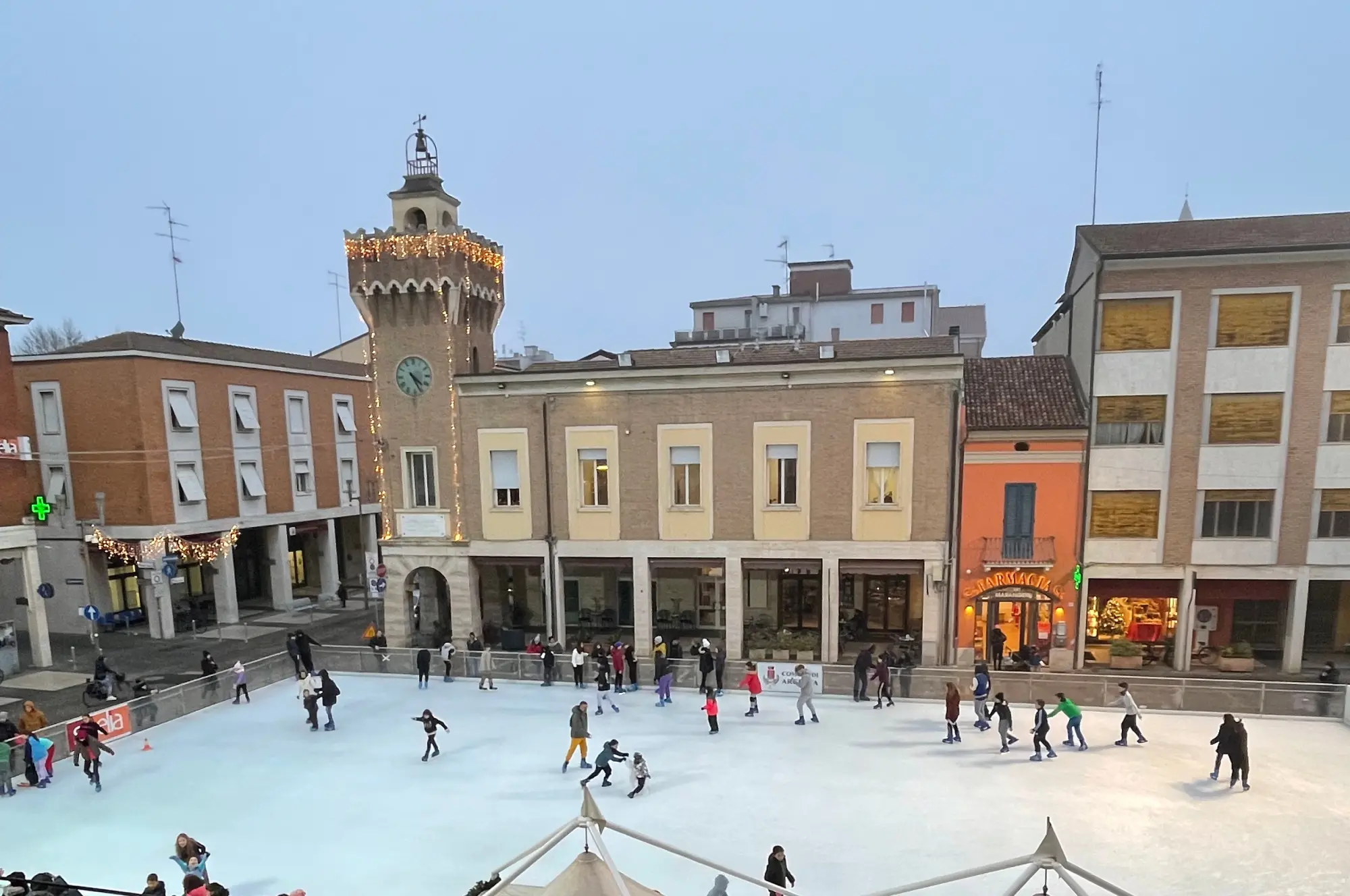 Avviso pubblico indagine mercato per l’affidamento diretto della pista di pattinaggio su ghiaccio