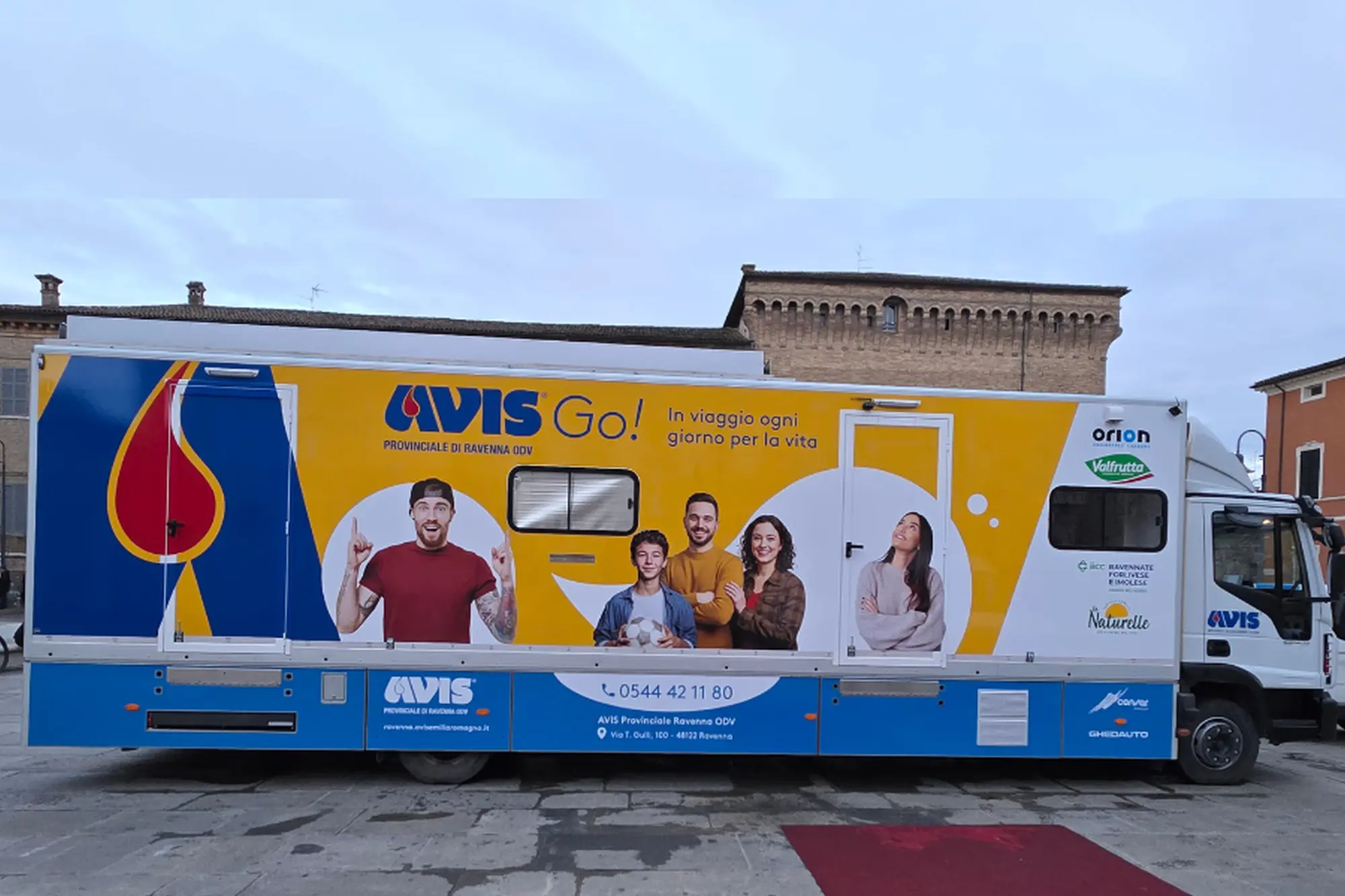 AVIS GO! - L’autoemoteca per la raccolta plasma arriva a Longastrino